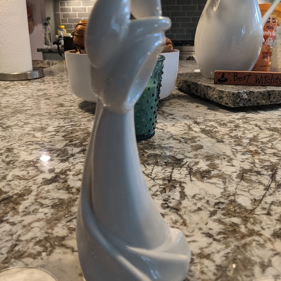 Enesco Circle of Love Figurine - Picture 3 of 3